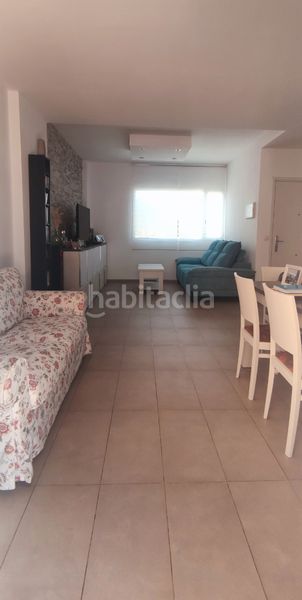 Foto a588389e-a20b-470c-aaf5-56f0656e69e3. Lloguer casa adossada a Benacazón