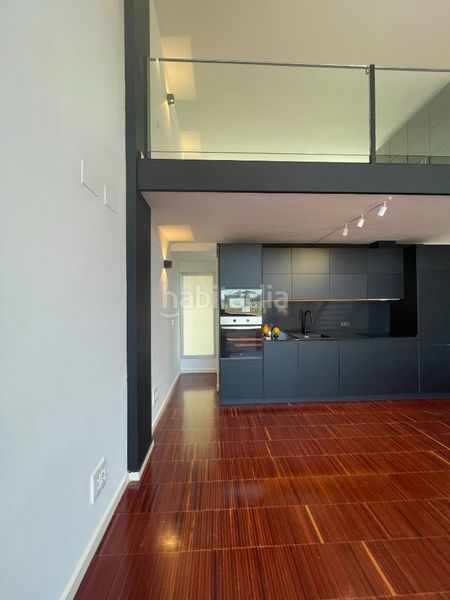 Foto 16b9d6f9-5707-4284-a57b-bbc966fbb38d. Miete loft mit parking in Gelves