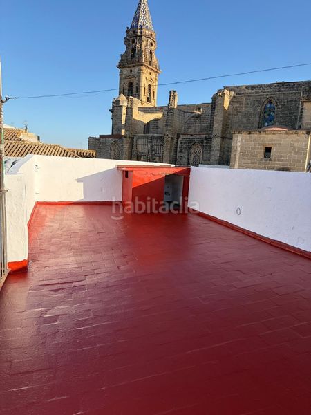Foto 78348ef1-a962-4eaf-9d3b-e3cd6373d6db. Casa amb aparcament a Centro Jerez de la Frontera