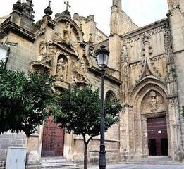 Casa a Centro. Oportunidad única en el corazón de jerez! espectacular casa en s