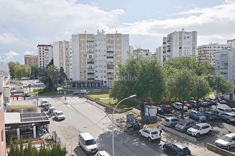 Foto f2129a27-4d42-4af5-b241-6ec9f46a4494. Àtic amb aparcament a El Retiro - La Vid Jerez de la Frontera