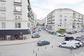 Etagenwohnung in Plaza de Toros. Apartamento de 1 habitación con plaza de garaje en fernando viol