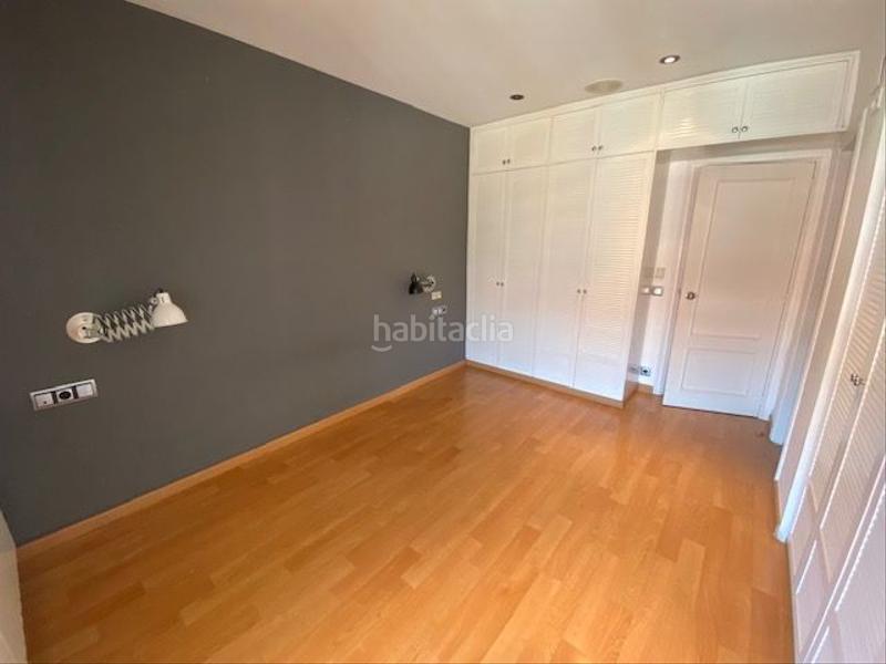Foto 11de4bb5-5c3c-4c75-8cf9-ddeed07e7797. Location attique avec chauffage parking dans Eixample Sud-Migdia Girona