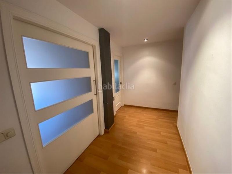 Foto 72f969b7-843c-491b-8324-8f4981b1fc20. Location attique avec chauffage parking dans Eixample Sud-Migdia Girona