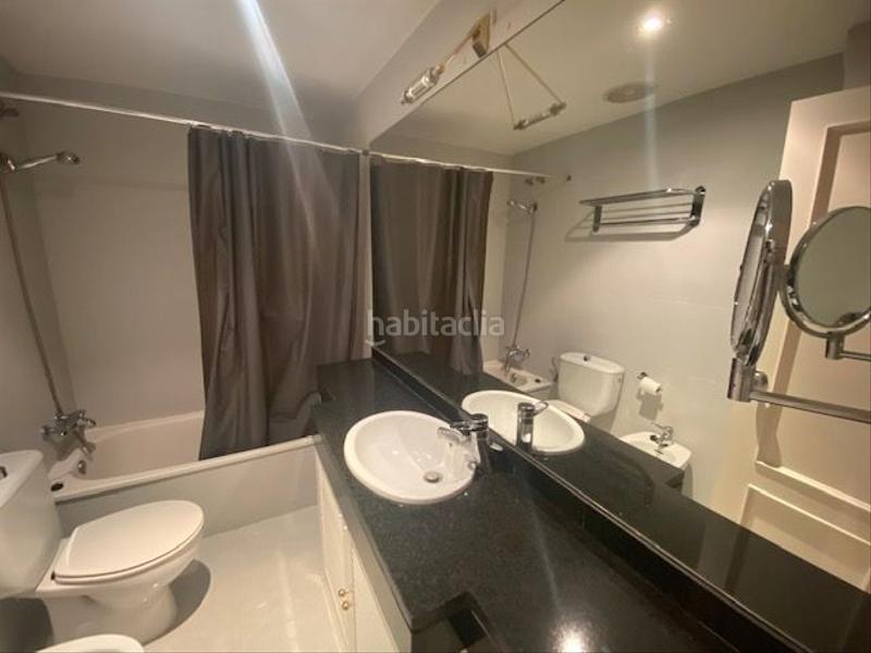 Foto a1d12b4e-ef75-4fd6-ab76-0c4a42d33dd4. Location attique avec chauffage parking dans Eixample Sud-Migdia Girona