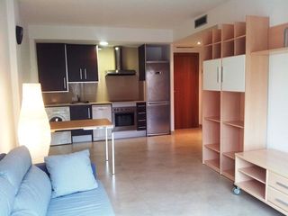 Location Appartement  Carrer de pierre vilar. Contrato habitual - piso con garaje incluido