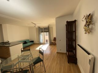 Lloguer Pis  Carrer de la barca. Contrato de vivienda habitual -  barri vell