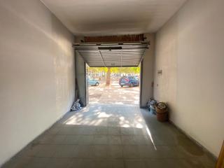 Local commercial à Plaça de catalunya 34. Local comercial en plaça catalunya de salt