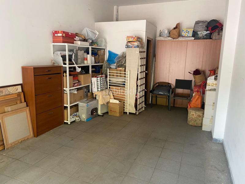 Foto cfda88cc-ed44-47d9-9e45-77d8ace7ecdf. Local commercial dans plaça de catalunya 34 dans Veïnat Salt