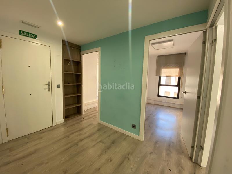 Foto 265b5ad1-16fa-4233-ab43-d2637e84beef. Ufficio in Centre-Barri Vell Girona