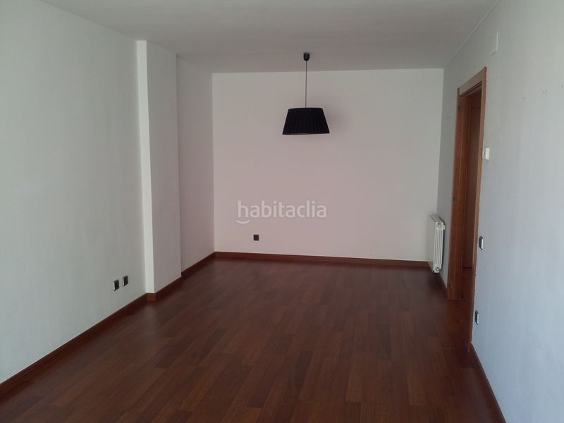 Foto 29ea5c87-b387-4a18-80b5-e0beb76514a7. Flat with heating in Eixample Sud-Migdia Girona