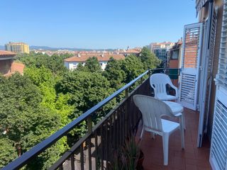 Rent Flat  Avinguda de sant narcís. Contrato de vivienda habitual - sant narcis