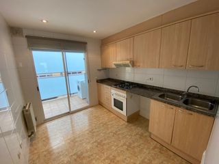 Lloguer Pis  Carrer saragossa. Contrato de vivienda habitual - perfecto estado