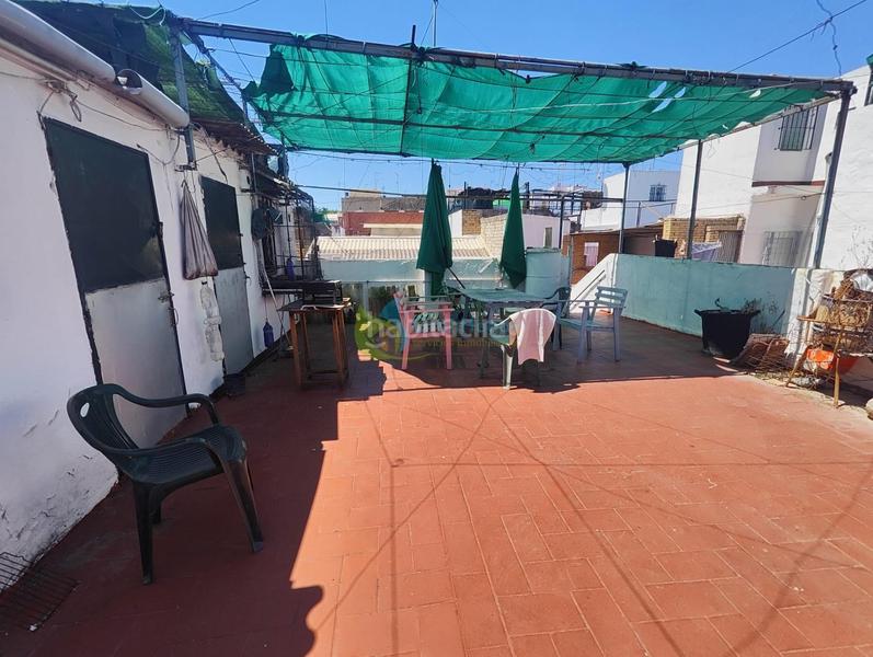 Foto fef30e67-e744-4c92-aeae-8c2ff5737128. Maison avec parking dans El Cerro Sevilla