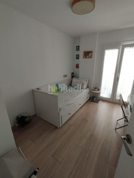 Foto ec382320-fc9b-4ea0-88e4-028b7c6c7bd9. Piso  en Juan XXIII - Rochelambert Sevilla