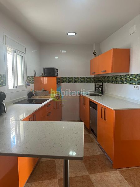 Foto 7b360b70-064a-4fb0-aff5-85028fee40e4. Casa a La Plata Sevilla