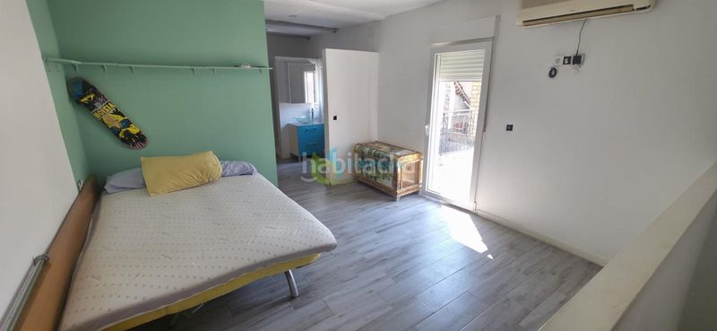 Foto 09141eaf-c54c-4c4a-8ec2-5d12e829d410. Casa amb aparcament a Torreblanca Sevilla