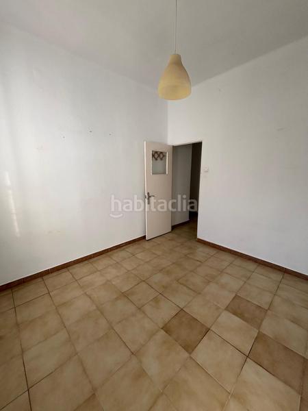 Foto a2133d4b-fbe0-4832-97ac-90694c531748. Piso  en venta en centro muralla, 2 dormitorios. en Sevilla