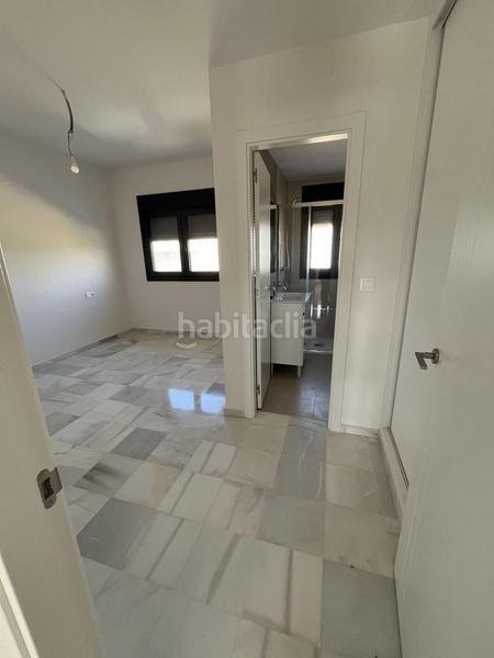 Foto e0f2b830-98f7-4b63-bcb3-192d57886782. Casa  en venta en pueblo, 4 dormitorios. en Salteras