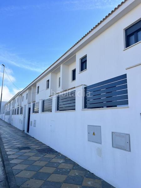 Foto e86267a8-0266-4b09-a8b8-518bce7dd209. Casa  en venta en pueblo, 4 dormitorios. en Salteras