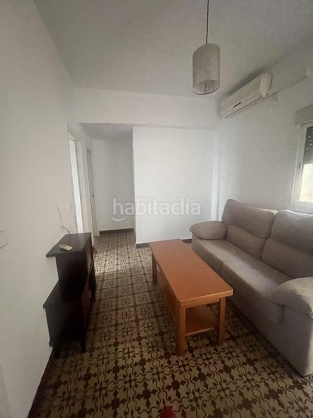 Foto d0486d42-ec92-4fb8-b283-57a6ce82c59e. Piso  en venta , 2 dormitorios. en Triana Este Sevilla