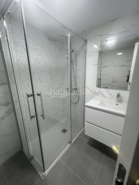 Foto 328acba2-410e-48de-bd83-bf443b5425f8. Rent flat in La Calzada - La Florida Sevilla