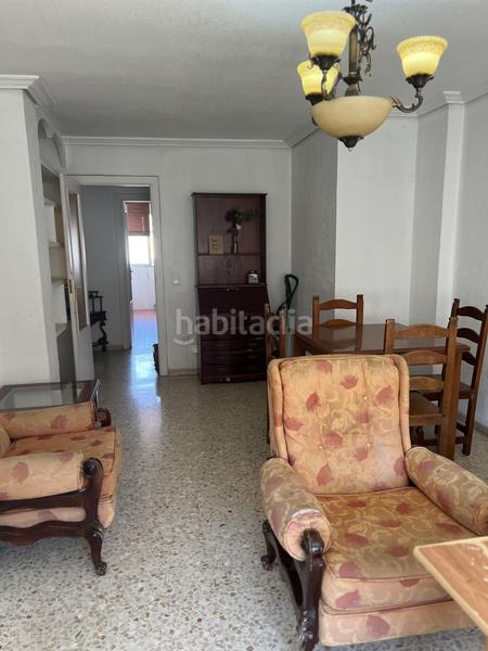 Foto a2f2b9e2-6396-44f0-ba6a-b45940cfb92d. Rent flat in La Calzada - La Florida Sevilla