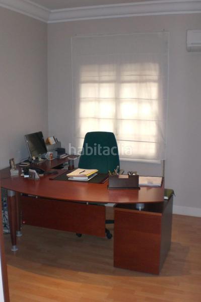 Foto bfd5c219-1c66-4e78-8a6e-11e8a91c18ca. Pis amb aparcament a La Calzada - La Florida Sevilla