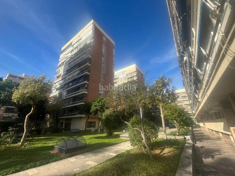 Foto f94c7b7b-af14-4254-8a84-1ec1bf859ade. Pis amb aparcament a La Calzada - La Florida Sevilla