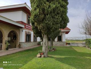Chalet à Villanueva 5. Chalet en venta en ramal espartinas umbrete, 6 dormitorios.