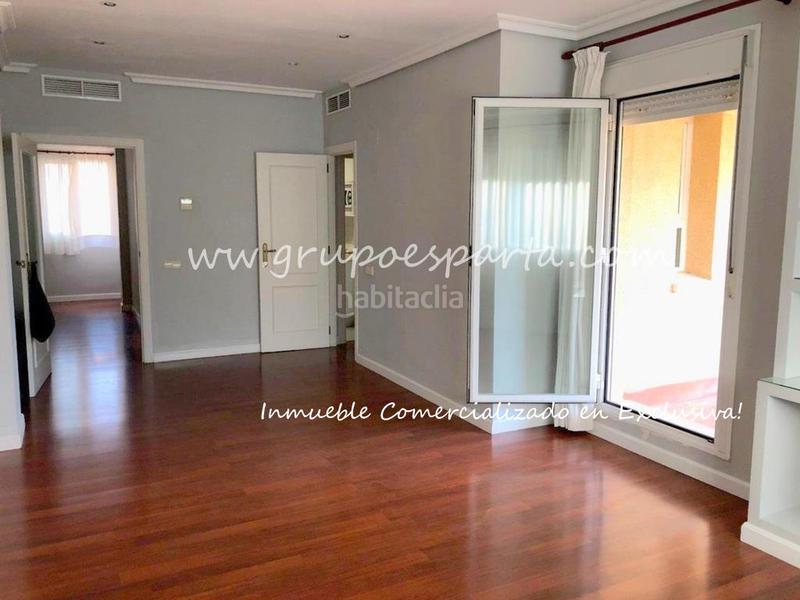 Foto 62f9e70f-1422-4d76-99d8-5df2268f299f. Location appartement avec chauffage parking piscine dans Tomares