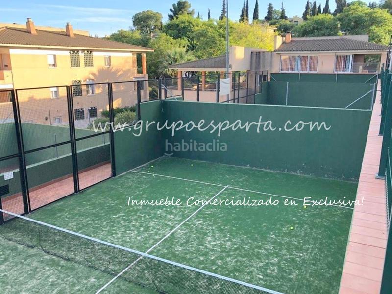 Foto f9f71fe1-1a2e-4b39-b830-b56e7ff56389. Location appartement avec chauffage parking piscine dans Tomares