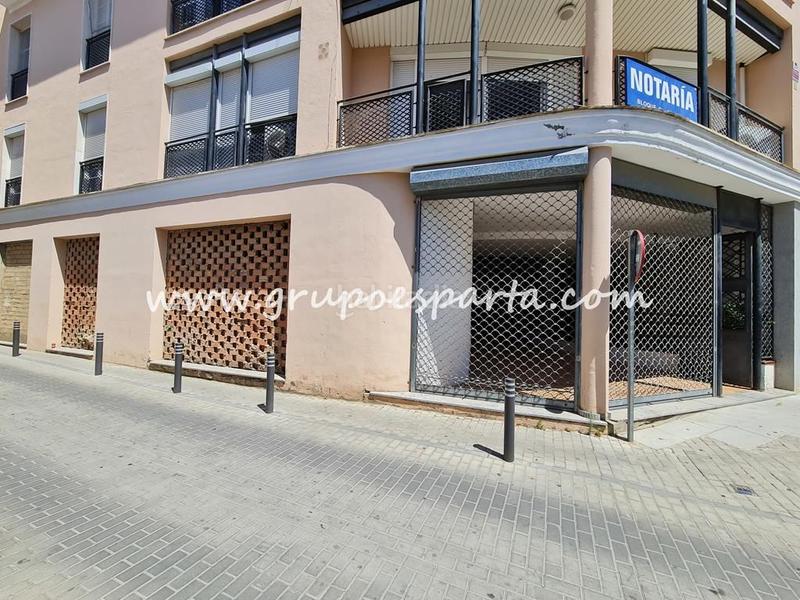 Foto 440a8682-9a51-49fa-b1fb-cc71b84775b6. Locale commerciale in Sanlúcar la Mayor