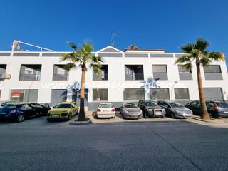 Local commercial  N/a. Local en av. benacazn en aznalczar