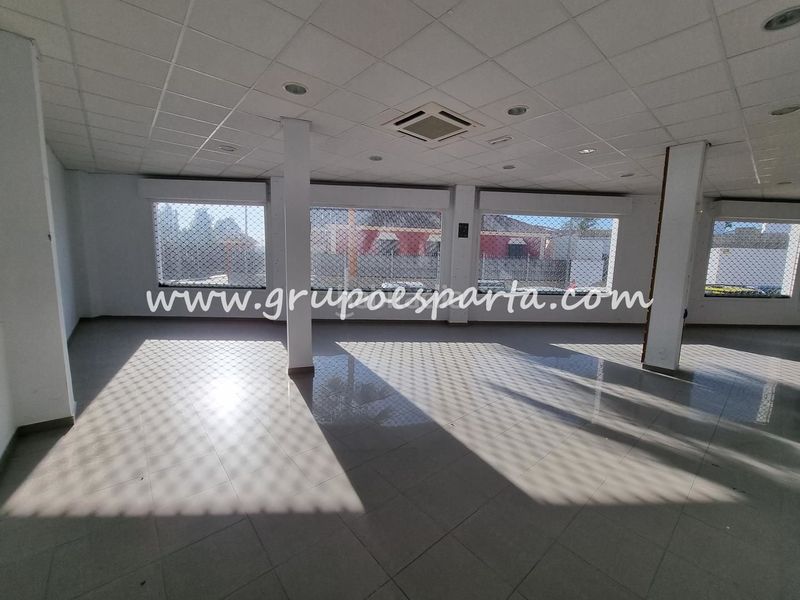 Foto 85705d77-d8e8-4920-bc2d-668a524aebe1. Local comercial a Aznalcázar