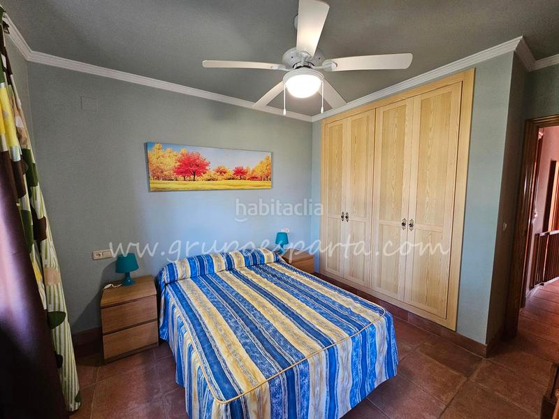 Foto 1bcafbf4-7142-44c6-921d-50bdd90b5e42. Reihenhaus in paseo flecha de nueva umbría 10 in Islantilla golf Islantilla