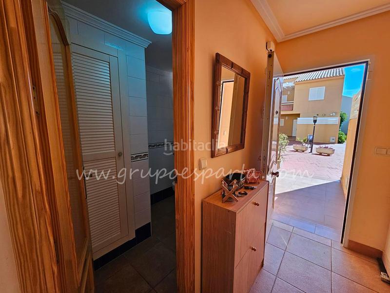 Foto 868c61c6-459e-4c1e-8971-8ad49e6605ee. Reihenhaus in paseo flecha de nueva umbría 10 in Islantilla golf Islantilla