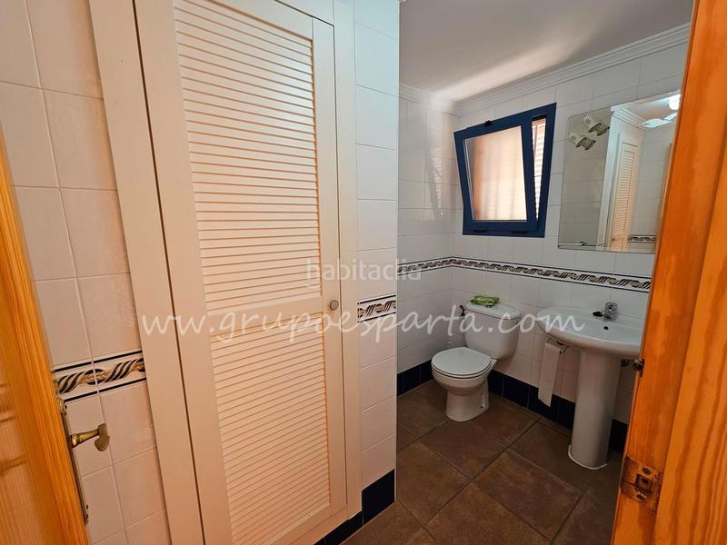 Foto 999e17ad-fd9b-41f0-8e7d-aaab62ea209e. Reihenhaus in paseo flecha de nueva umbría 10 in Islantilla golf Islantilla