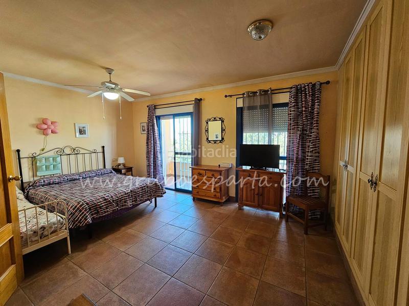 Foto a80e3064-458a-450d-88b8-81633537c8d1. Reihenhaus in paseo flecha de nueva umbría 10 in Islantilla golf Islantilla