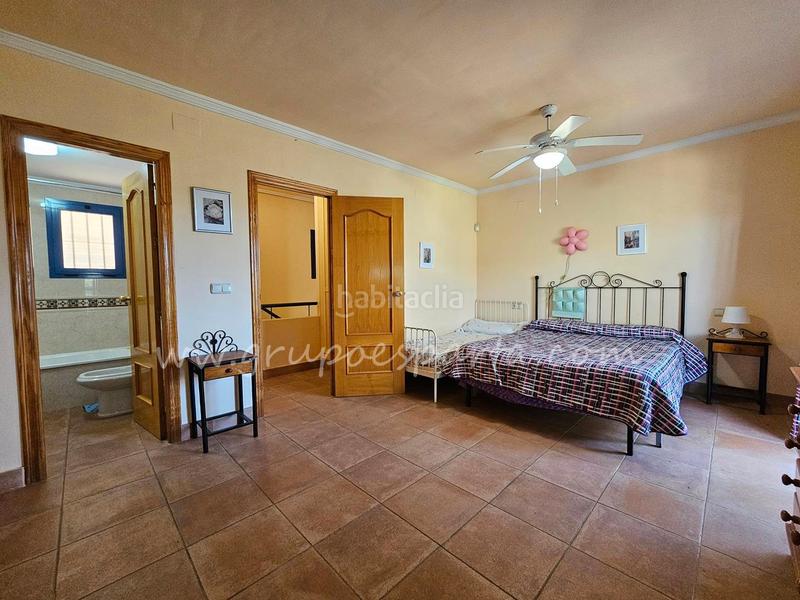 Foto ac8b2356-2525-44bc-97bf-11115eb0a372. Reihenhaus in paseo flecha de nueva umbría 10 in Islantilla golf Islantilla