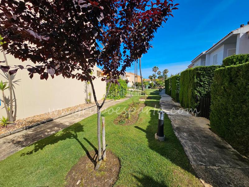 Foto d19963ea-7878-48ce-9357-f186ffda9120. Reihenhaus in paseo flecha de nueva umbría 10 in Islantilla golf Islantilla