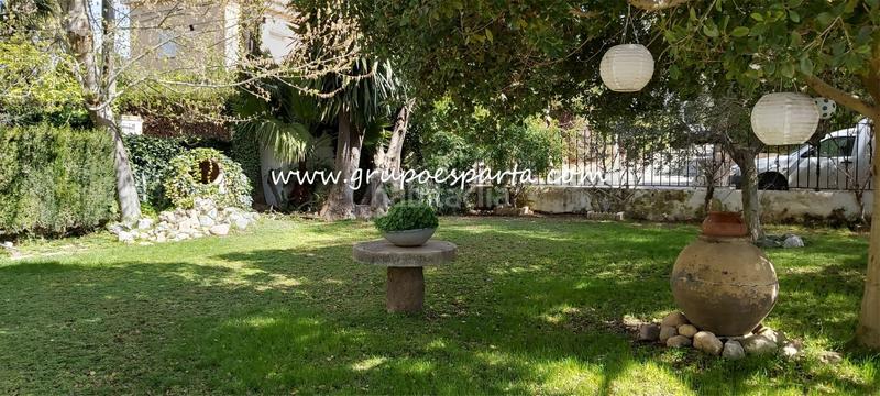 Foto 37f88b2c-d63e-4718-8a24-538649445333. Lloguer xalet amb aparcament piscina a Loreto Espartinas