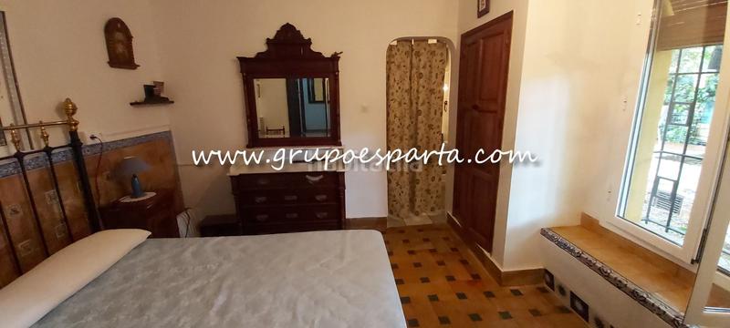 Foto 435df0a3-3606-48a3-ba4a-fecc1c42a5e3. Lloguer xalet amb aparcament piscina a Loreto Espartinas