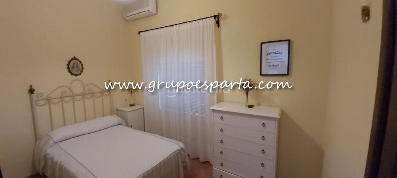 Foto 579c8c1e-7d8e-4581-81c8-9b1936b78fae. Miete chalet mit parking pool in Loreto Espartinas