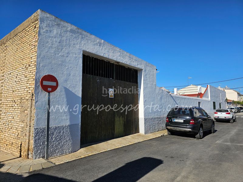 Foto 63e44994-db3e-4d07-b113-3e1c1aefe735. Casa adossada a lopaz 20 a Umbrete