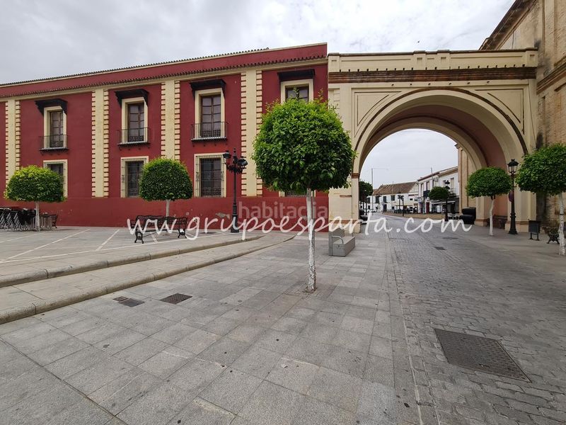 Foto 8ac01ad9-baa6-4d54-96cc-2bece8017bbd. Casa adossada a lopaz 20 a Umbrete