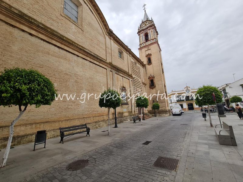 Foto e0ca5f2d-7a97-4a62-bb8f-a0b8257dd6f3. Casa adossada a lopaz 20 a Umbrete