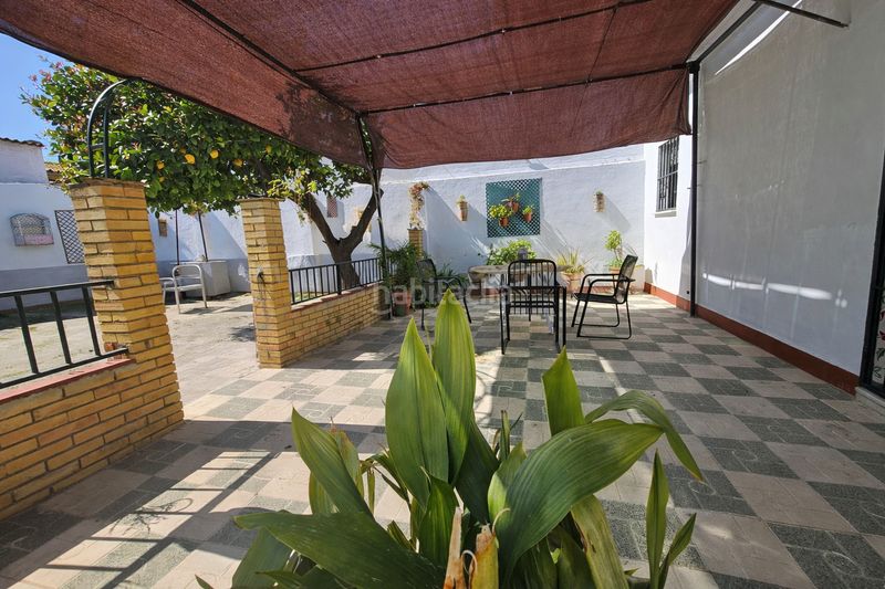 Foto f64e33df-a55d-452b-9f5d-019aafa82230. Casa adossada a lopaz 20 a Umbrete