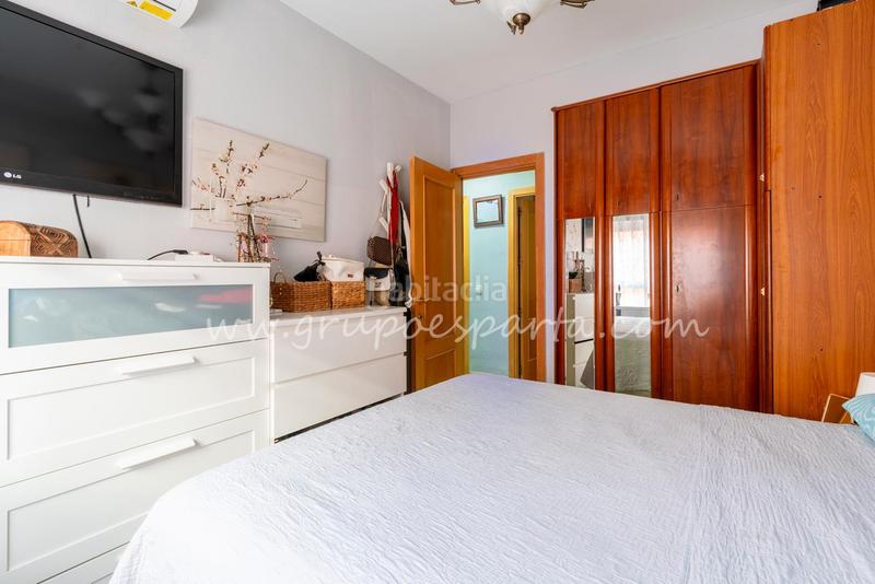 Foto 8368f633-e818-4115-8735-4d85e835d6e7. Appartamento in calle flor de tomillo 8 in colores - entreparques Sevilla