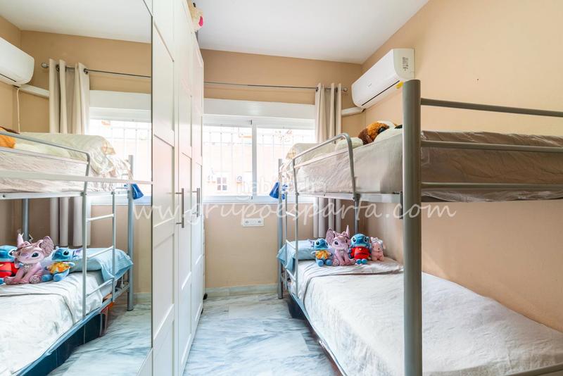 Foto ff4d1882-dbea-4c34-a9da-76367d01ea32. Appartamento in calle flor de tomillo 8 in colores - entreparques Sevilla